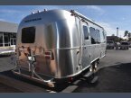 Thumbnail Photo undefined for 2016 Airstream International Signature